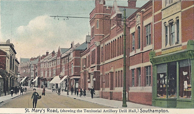 Postcard of Southampton St Mary's Road drill Hall in 1910